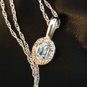 NWOT 14k gold topaz/diamond